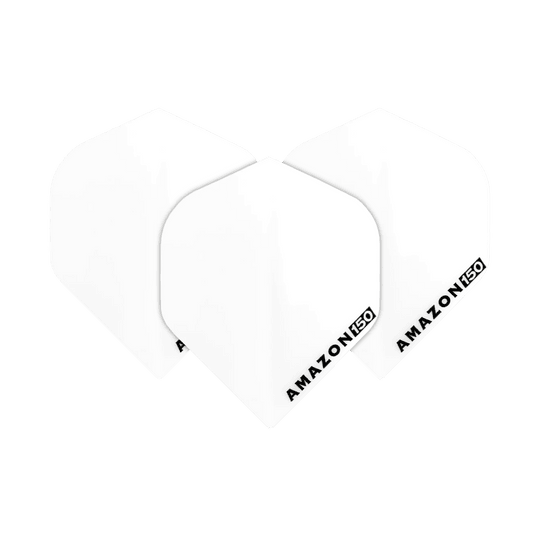Vols Amazon 150 - Blanc Das Bild zeigt drei weiße Dart-Flights mit der Aufschrift "AMAZON 150" in einer Ecke. Die Flights sind schlicht gehalten und haben eine klassische Form.