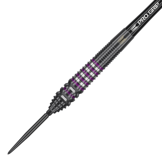 Fléchettes en acier Target Lorraine Winstanley GEN2 Swiss Point - 24 g Target Lorraine Winstanley GEN2 Swiss Point Steeldarts - 24g sind auf dem Bild zu sehen. Sie sind moderne Steeldarts für anspruchsvolle Spieler.