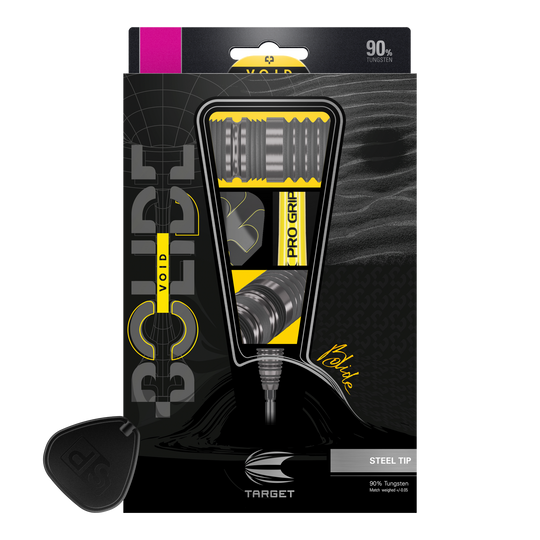 Fléchettes en acier Target Bolide Void 05 Swiss Point Das Bild zeigt die Verpackung der "Target Bolide Void 05 Swiss Point Steeldarts". Die Verpackung ist überwiegend schwarz mit gelben Akzenten und hebt die hochwertige Verarbeitung aus 90 % Tungsten hervor.