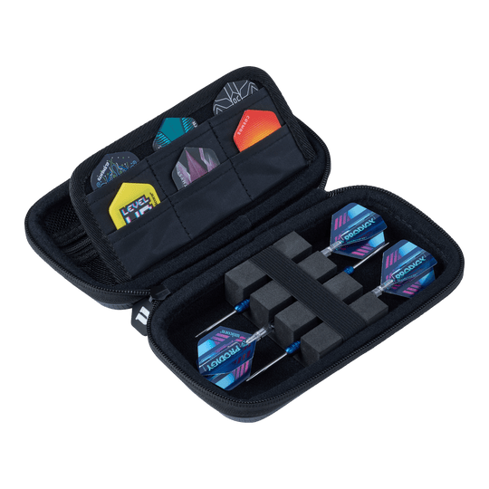 Étui à fléchettes Unicorn Vanguard petit modèle - Gris Zu sehen ist das Unicorn Vanguard Small Dartcase in Grau. Es eignet sich zur sicheren Aufbewahrung von Darts.