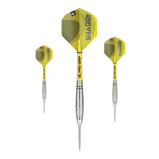 Fléchettes en acier Target Scott Williams GEN1 Swiss Point Das Bild zeigt drei Target Scott Williams GEN1 Swiss Point Steeldarts mit gelb-schwarzen Flights. Die Darts haben silberne Spitzen und Griffe mit „Pro Grip“-Schäften.