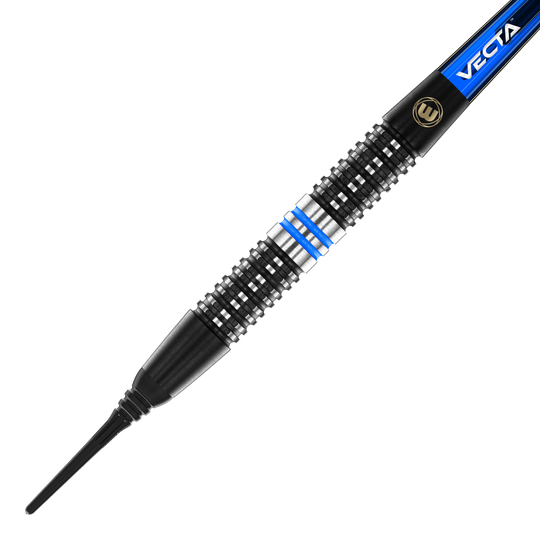Fléchettes souples Winmau Galactics - 20 g Das Bild zeigt einen Winmau Galactics Softdart mit einem Gewicht von 20 Gramm. Der Dart hat ein schwarzes Griffteil mit silbernen und blauen Akzenten.