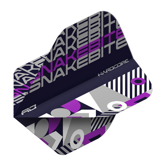 Das Bild zeigt ein Dart-Flight mit dem Namen "Red Dragon Hardcore Snakebite Black Purple Standard Flights". Das Design ist schwarz-lila mit geometrischen Mustern und dem Schriftzug "SNAKEBITE".