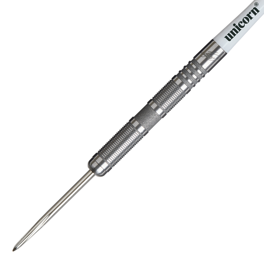 Fléchettes en acier Unicorn James Wade The Machine Range Phase 4 Das Bild zeigt einen Unicorn James Wade The Machine Range Phase 4 Steeldart. Der Dartpfeil ist silberfarben und hat eine geriffelte Griffzone für besseren Halt.