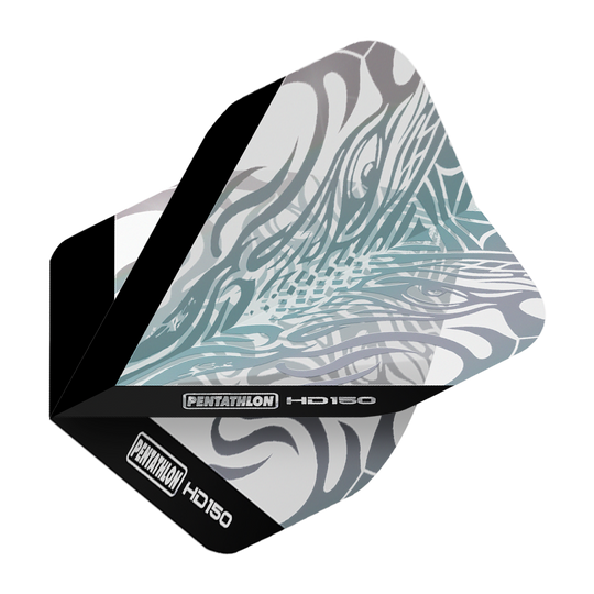 Vols standard transparents métalliques Pentathlon HD150 Das Bild zeigt das Produkt "Pentathlon HD150 Metallic Clear Standard Flights". Die Dartflight ist größtenteils durchsichtig mit metallisch glänzenden Mustern und schwarzem Rand.