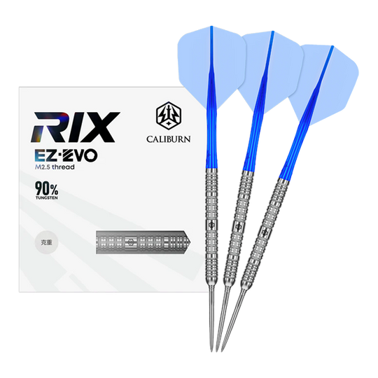 Das Bild zeigt das vollständige Set der Caliburn Rix EZ-EVO R1 Steeldarts. Es handelt sich um professionelle Steeldarts für ambitionierte Spieler.