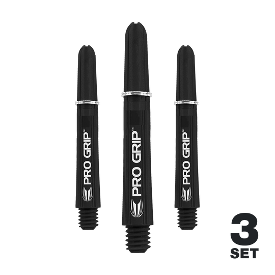 Tiges Target Pro Grip - 3 jeux - Noir Das Bild zeigt drei schwarze Dart-Schäfte mit der Aufschrift "PRO GRIP". In der rechten unteren Ecke steht "3 SET".