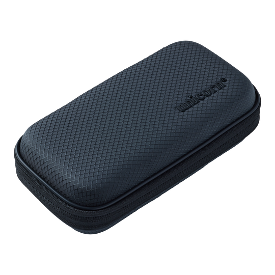 Étui à fléchettes Unicorn Vanguard petit modèle - Gris Die Abbildung zeigt das Unicorn Vanguard Small Dartcase in Grau. Diese Darttasche ist kompakt und für den sicheren Transport von Darts geeignet.