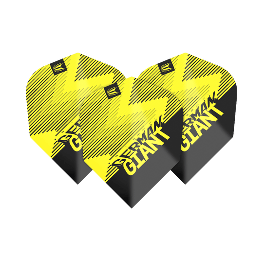 TG35_336200_Target_ProUltra_Gabriel_Clemens_Brass_No6_Yellow_Flights_1EHjOUHjirMeGT Das Bild zeigt drei gelbe Dartflights mit schwarzem Muster und der Aufschrift "GERMAN GIANT". Es handelt sich um das Produkt "Target ProUltra Gabriel Clemens Brass No6 Yellow Flights".