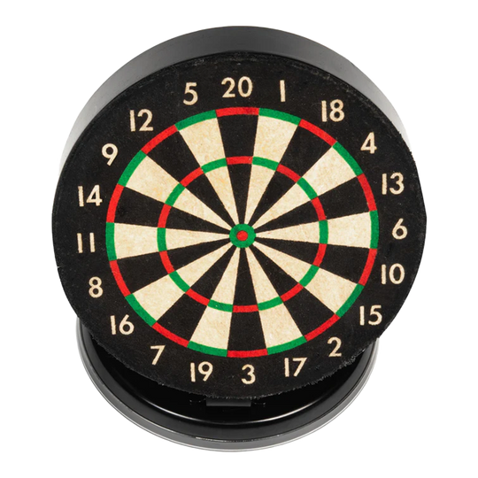 Das Bild zeigt eine kleine, runde Dartscheibe mit farbigen Markierungen und Zahlen. Sie ist als Mini-Desktop-Set gestaltet und eignet sich für den Schreibtisch.