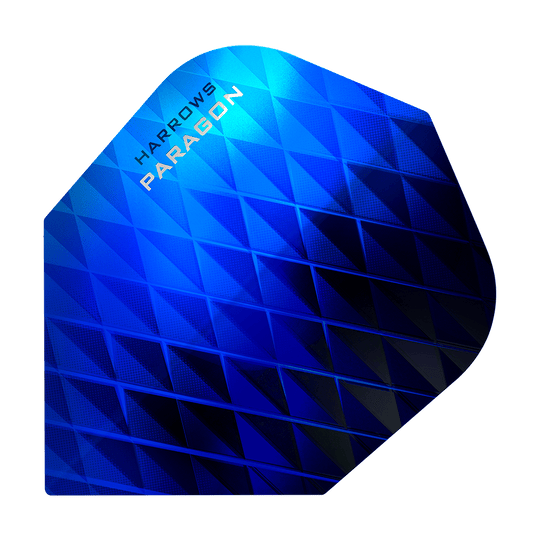 HR7601_Harrows_Paragon_Blue_No2_Standard_Flights_1 Das Bild zeigt das Produkt "Harrows Paragon Blue No2 Standard Flights". Es handelt sich um ein Dart-Flugblatt mit einem auffälligen blauen, geometrischen Muster.