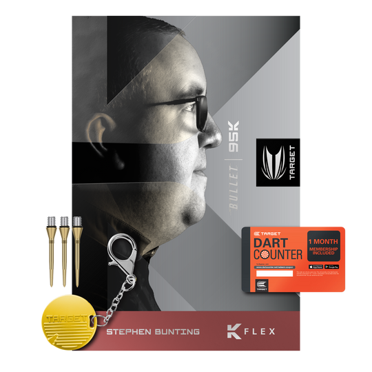 Fléchettes souples Target Stephen Bunting 95K - 19 g Das Bild zeigt das Produkt "Target Stephen Bunting 95K Softdarts - 19g" mit Zubehör wie Dartspitzen, Schlüsselanhänger und einer Dart Counter Karte. Im Hintergrund ist ein Porträt von Stephen Bunting zu sehen.