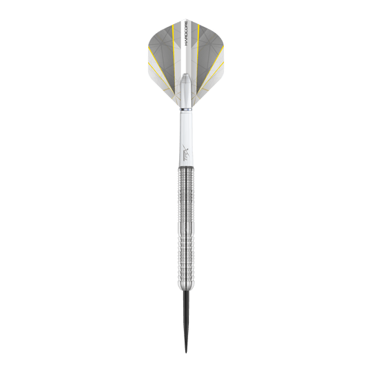 Dragon Rouge Seren 1 Pure Steeldarts Das Bild zeigt einen einzelnen Red Dragon Seren 1 Pure Steeldart. Der Dart ist silberfarben mit einem strukturierten Griff und einem weißen Flight mit gelben und grauen Akzenten.