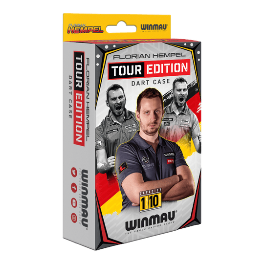 Étui à fléchettes Winmau Florian Hempel Tour Edition Die Verpackung zeigt das Produkt "Winmau Florian Hempel Tour Edition Dartcase". Auf der Vorderseite sind Bilder von Florian Hempel und der Hinweis auf eine Kapazität von 110 Darts abgebildet.
