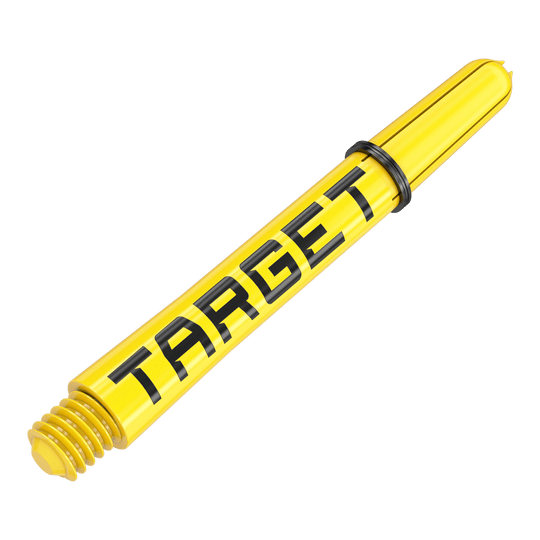 Tiges Target Pro Grip TAG - 3 jeux - Jaune Dies ist ein gelber Dart-Schaft mit dem Schriftzug "TARGET". Der Schaft hat ein schwarzes Gummiband und ein Schraubgewinde am Ende.
