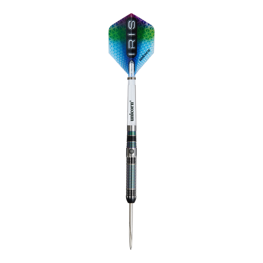 Fléchettes en acier Unicorn Iris Das Bild zeigt einen Steeldart namens "Unicorn Iris". Der Dart hat einen bunten Flight mit dem Schriftzug "IRIS" und einen metallischen Schaft.
