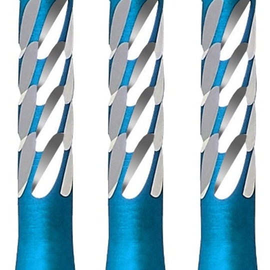 78991-Unicorn-Premier-Shaft-Blue-Short Das Bild zeigt drei blaue Aluminium Dartschäfte der Marke Unicorn Premier. Sie haben ein silbernes Rillenmuster und ein Loch am unteren Ende.