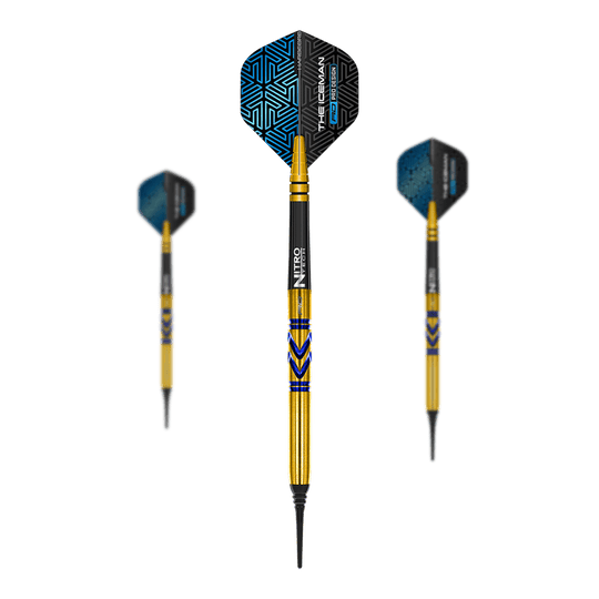 Fléchettes souples Red Dragon Gerwyn Price Avalanche Gold - 20 g Das Bild zeigt die "Red Dragon Gerwyn Price Avalanche Gold Softdarts - 20g". Die Darts haben einen goldenen Schaft mit blauen Akzenten und schwarze Flights mit blauem Muster.