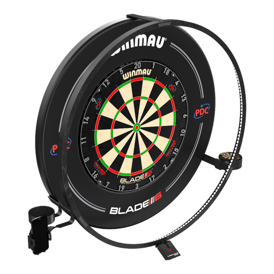 Ensemble d'accessoires plasma Winmau Das Bild zeigt das "Winmau Plasma Zubehör Set" für Dartscheiben. Es besteht aus einem beleuchteten LED-Ring und weiterem Zubehör rund um die Dartscheibe.