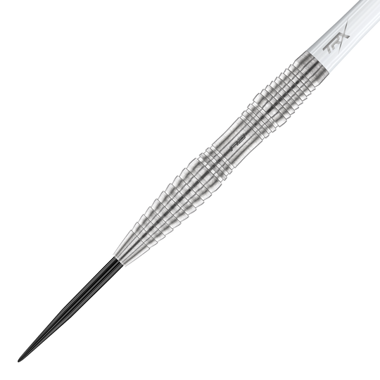 Dragon Rouge Seren 3 Pure Steeldarts Das Bild zeigt einen Red Dragon Seren 3 Pure Steeldart. Der Dartpfeil ist silberfarben und hat ein gerilltes Griffdesign.