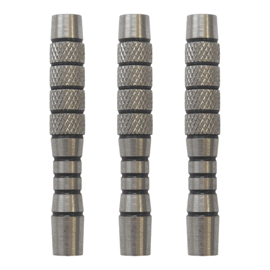 McDart Knurled Teardrop Softdart Barrels - 18g als Set werden gezeigt. Das Set enthält mehrere Softdart Barrels mit Teardrop-Form und 18 Gramm Gewicht.