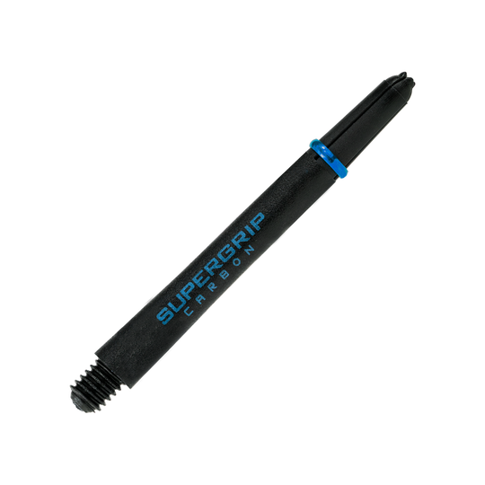 HR365_Harrows_Supergrip_Carbon_Shafts_Aqua_47mm_2 Das Bild zeigt einen Harrows Supergrip Carbon Shaft in der Farbe Aqua. Der Schaft ist schwarz mit blauer Aufschrift und einem blauen Ring.