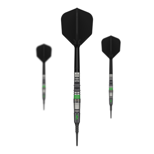 Fléchettes souples Target Japan Black Marque Lightning 3 - 19 g Das Bild zeigt drei Softdarts des Modells "Target Japan Black Marque Lightning 3" mit einem Gewicht von 19g. Die Darts sind schwarz-silbern mit grünen Akzenten gestaltet.