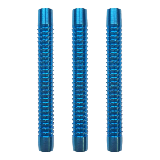 fléchettes souples McDart Blue Sky Das Bild zeigt drei blaue Softdart-Barrels der Marke McDart Blue Sky. Sie sind nebeneinander angeordnet und haben eine gerillte Oberfläche.