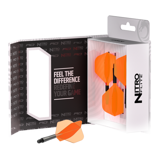 Red Dragon Nitroflite, tige noire, ailettes orange n° 2 Dieses Bild zeigt den Red Dragon Nitroflite Black Shaft Orange Flights No2. Der Dart-Schaft hat schwarze und orange Details.