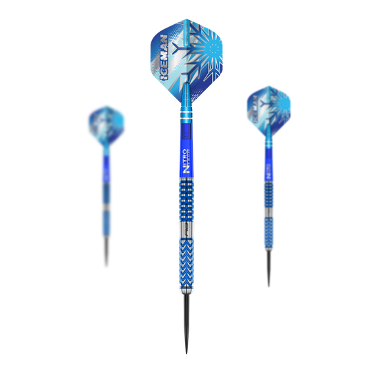 Fléchettes en acier Red Dragon Gerwyn Price Glacier Das Bild zeigt die "Red Dragon Gerwyn Price Glacier Steeldarts" mit blauen Akzenten und eisigem Design. Die Darts haben auffällige Flights mit dem Schriftzug "ICEMAN" und Schneeflockenmuster.