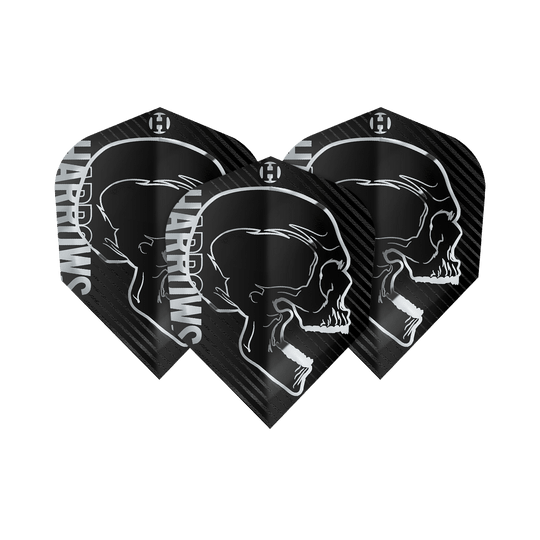 Vols Silver No6 de Harrow's Rage Das Bild zeigt drei schwarze Dart Flights mit einem weißen Totenkopf-Design und dem Schriftzug "Harrows". Es handelt sich um das Produkt "Harrows Rage Silver No6 Flights".