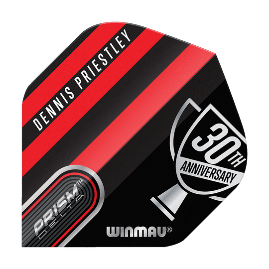 Vols standard Winmau Prism Delta Dennis Priestley Diamond 3-Zero No2 Das Bild zeigt ein Dart-Flight mit dem Namen "Dennis Priestley" und einem schwarz-roten Design. Auf dem Flight steht zudem "30th Anniversary" und "Winmau Prism Delta".