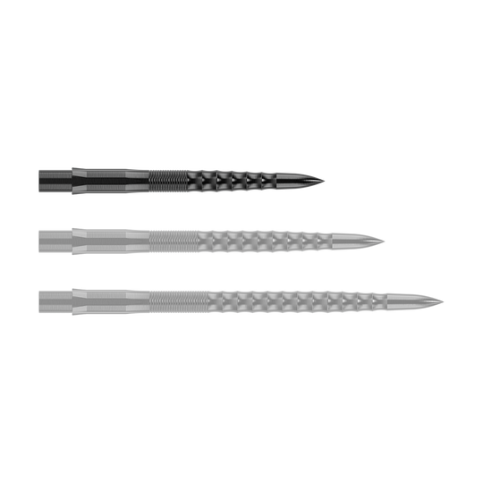 Embouts de fléchettes Mission Caliburn EVO - Ripple - Noir Das Bild zeigt drei schwarze Steeldartspitzen mit einer geriffelten Oberfläche. Sie sind nebeneinander angeordnet und haben eine spitz zulaufende Form.