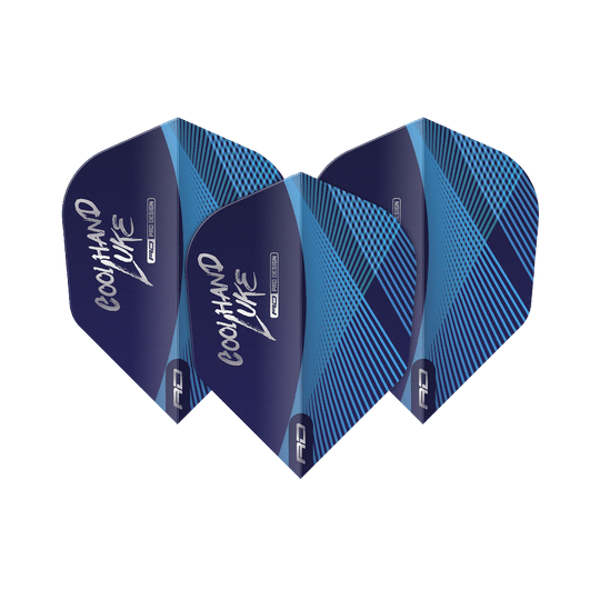Dragon Rouge Luke Humphries Coolhand Bleu Argent N°6 Vols Das Bild zeigt drei blaue Dart-Flights mit silbernen und blauen Linienmustern. Auf den Flights steht der Schriftzug "Coolhand Luke".