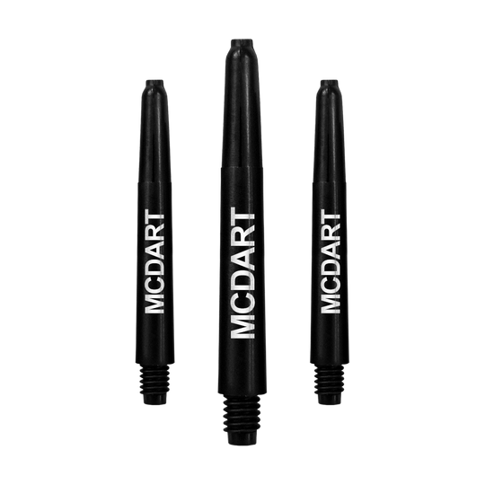 MD-610_Nylon_Shafts_mit_Wunschdruck_Schwarz_40mm_1 Auf dem Bild sind drei schwarze Dartschäfte aus Nylon zu sehen. Auf jedem Schaft steht in weißer Schrift das Wort "MCDART".