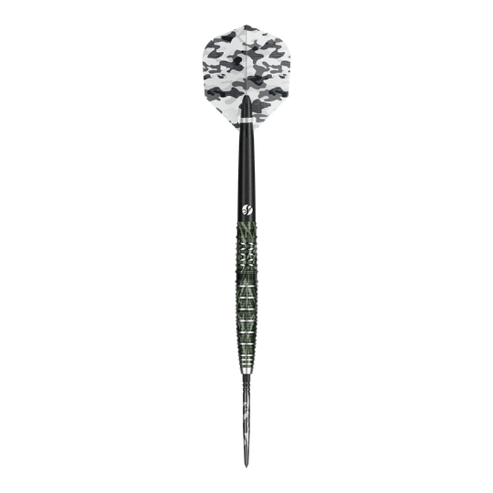 Shot Camo Ghillie Turbo Point Steeldarts - 23g Shot Camo Ghillie Turbo Point Steeldarts 23g sind moderne Dartpfeile mit Tarndesign. Drei Dartpfeile liegen nebeneinander.