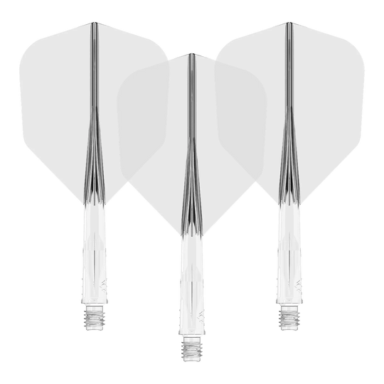 Auf dem Bild sind drei klare Dart-Flights mit passenden transparenten Schäften zu sehen. Sie sind nebeneinander angeordnet und zeigen eine einheitliche, schlichte Optik.