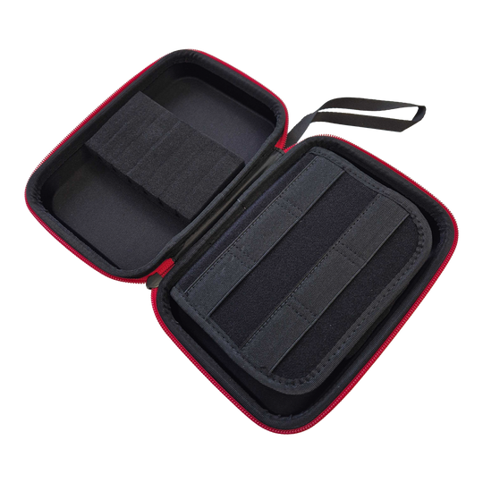 Étui à fléchettes Electric Callboy Dance Envy Hier sieht man das Electric Callboy Tanzneid Dartcase. Das Produkt schützt und organisiert Dartutensilien.