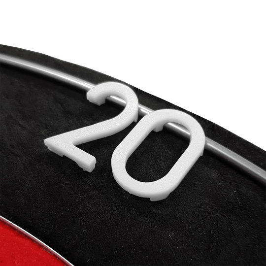 Numéros de remplacement pour cible McDart Das Bild zeigt eine weiße Ersatznummer „20“ auf einem Dartboard. Die Zahl ist aus Kunststoff und an einem Metallring befestigt.