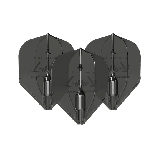 Vols L-Style Fantom L1EZ Noir Das Bild zeigt drei schwarze L-Style Fantom L1EZ Flights für Darts. Die Flights sind nebeneinander angeordnet und verfügen über ein glänzendes, modernes Design.