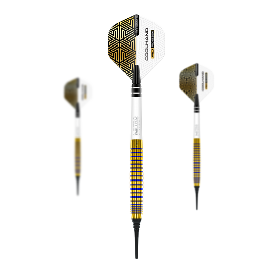 Fléchettes souples Red Dragon Luke Humphries TX3 Gold SE - 20 g Auf dem Bild sind drei Softdarts des Modells "Red Dragon Luke Humphries TX3 Gold SE" mit einem Gewicht von 20g zu sehen. Die Darts haben goldene und weiße Designelemente mit schwarzen Spitzen und auffälligen Flights.