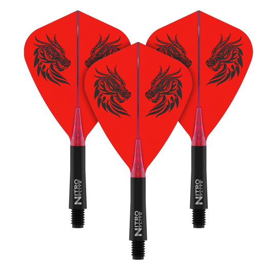 Ein Satz Dart-Flights, vermutlich Jonny Clayton Kite Flights Short 22mm, abgebildet. Das Bild zeigt die Flights aus einer anderen Perspektive.