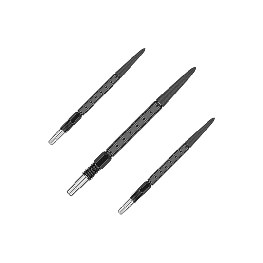 Das Dartspitzen-Set besteht aus mehreren schwarzen Spitzen. Sie sind ordentlich in Reihe ausgelegt.