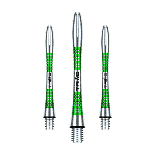 7013-403_Winmau_Triad_Aluminium_Shafts_Gr-n_41mm_1LUSPmNeAebMpS Das Bild zeigt drei grün-silberne Winmau Triad Aluminium Shafts für Dartpfeile. Die Shafts haben ein modernes, geriffeltes Design mit der Aufschrift "Triad".