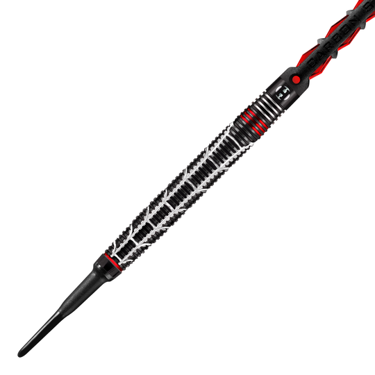 Fléchettes souples Harrows Atrax Auf dem Bild ist ein Softdart-Pfeil mit einem auffällig gemusterten, schwarzen Griff zu sehen. Der Dart hat silberne und rote Akzente, die ihm ein modernes und sportliches Aussehen verleihen.