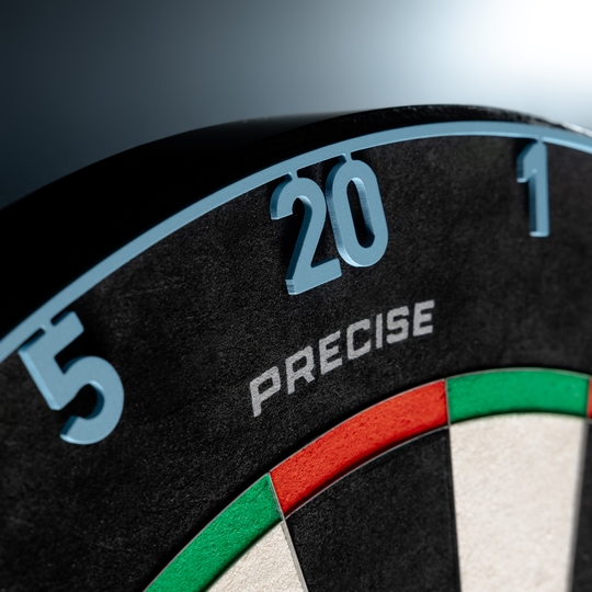 Cible de fléchettes Precise 180 Endorphine Steel avec anneau numéroté - Bleu Infini Auf dem Bild sieht man das Precise 180 Endorphine Steeldartboard mit Nummernring in Infinity Blue. Diese Dartscheibe ist für ein präzises Spiel konzipiert.