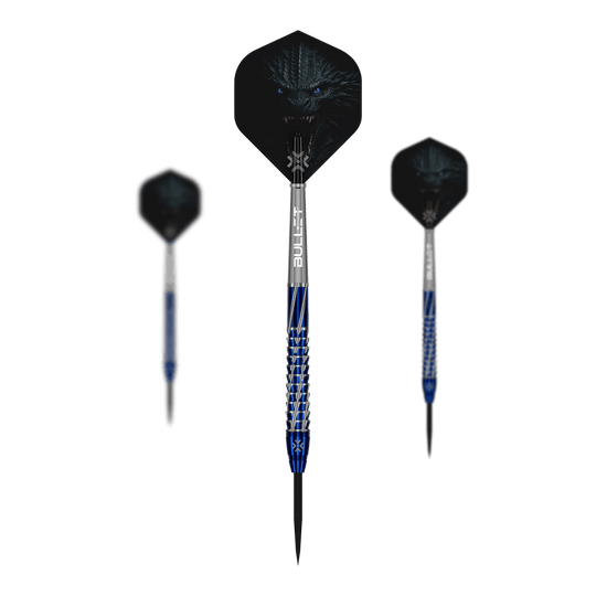 Das Bild zeigt die Bullet Hydra Steeldarts. Ein Set präziser Steeldarts für den Dartsport.