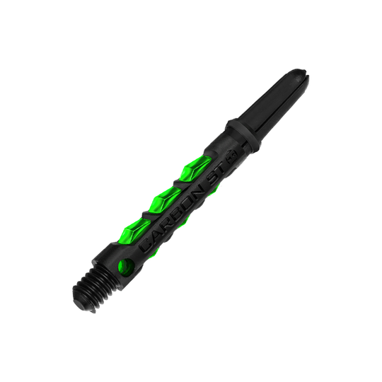 HR423_Harrows_Carbon_ST_Shafts_Gr-n_40mm_2 Harrows Carbon ST Shafts liegen direkt nebeneinander. Die Schäfte sind zum Teil transluzent.