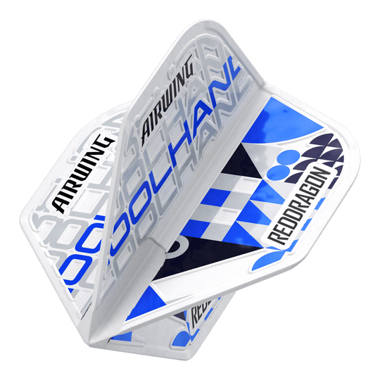Das Bild zeigt die Red Dragon Airwing Luke Humphries White Standard Flights. Die Flights sind überwiegend weiß und blau mit den Aufschriften "AIRWING", "COOL HAND" und "RED DRAGON".