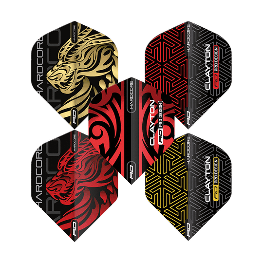 Das Bild zeigt eine Kollektion von sechs verschiedenen Dart-Flights mit dem Namen "Red Dragon Jonny Clayton Flight Collection". Die Flights haben auffällige Designs in Schwarz, Rot und Gold mit Mustern und dem Schriftzug "Clayton".
